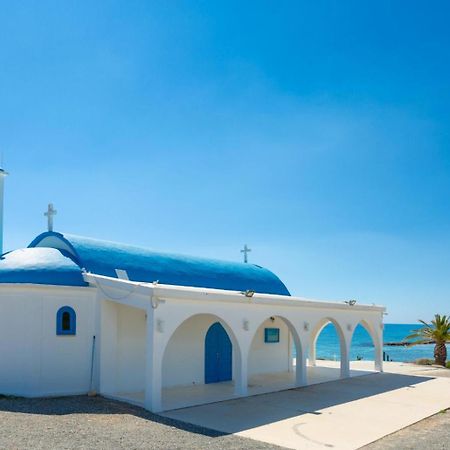 Villa Charoula Pente Paphos 外观 照片