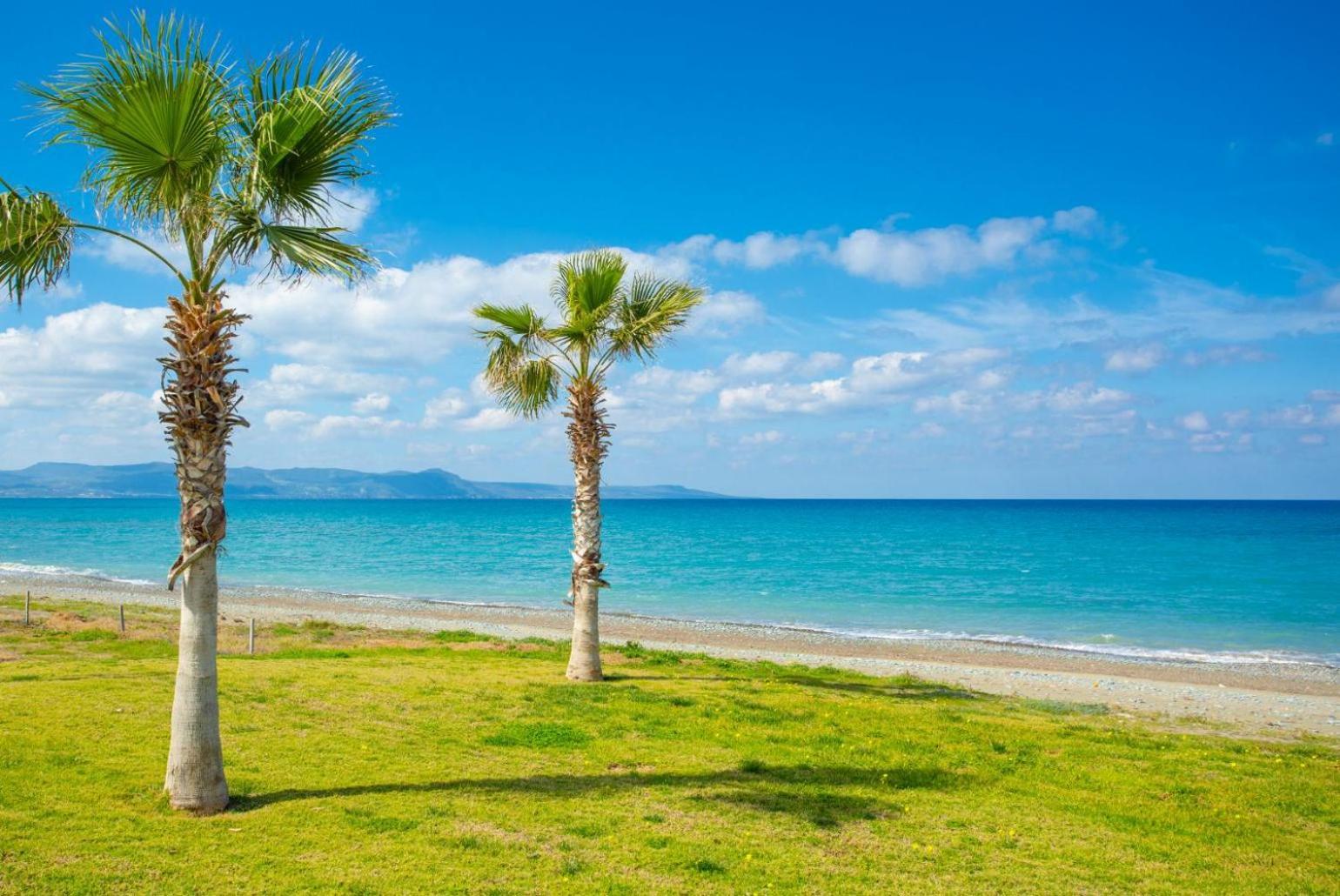 Villa Charoula Pente Paphos 外观 照片